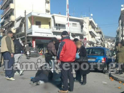 Μηχανάκι παρέσυρε ηλικιωμένο στη Λαμία