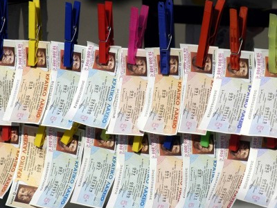 Ολοκληρώνεται η σύμβαση παραχώρησης των κρατικών λαχείων