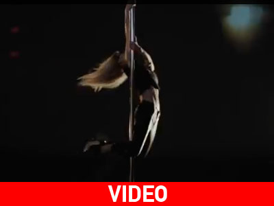 Oργή για το pole dancing της Bar Refaeli