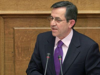«Κεραυνοί» Νικολόπουλου για το usb με τη λίστα Λαγκάρντ «Κεραυνοί» Νικολόπουλου για το usb με τη λίστα Λαγκάρντ