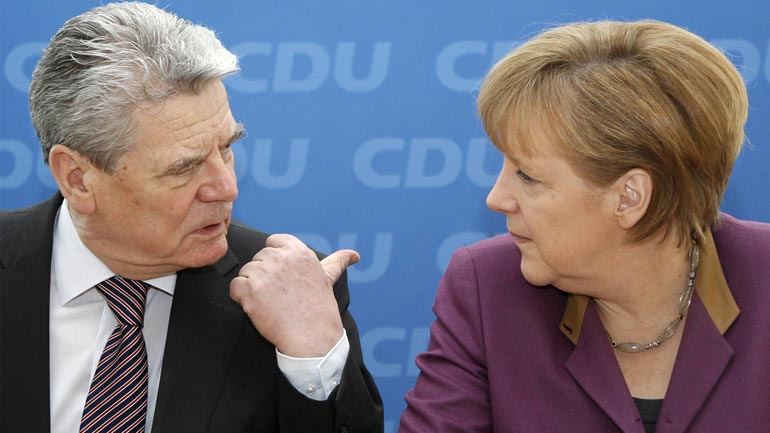 Γκάουκ: Το Βερολίνο πρέπει να είναι ανοιχτό στο θέμα των αποζημιώσεων προς την Ελλάδα Γκάουκ: Το Βερολίνο πρέπει να είναι ανοιχτό στο θέμα των αποζημιώσεων προς την Ελλάδα