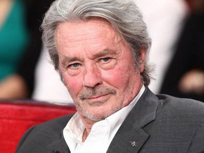 Στο χειρουργείο ο γόης του σινεμά Αλέν Ντελόν