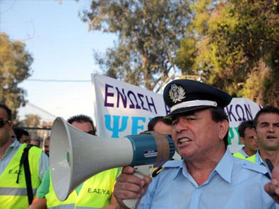 Οι ένστολοι ανοίγουν τον χορό των κινητοποιήσεων στη ΔΕΘ