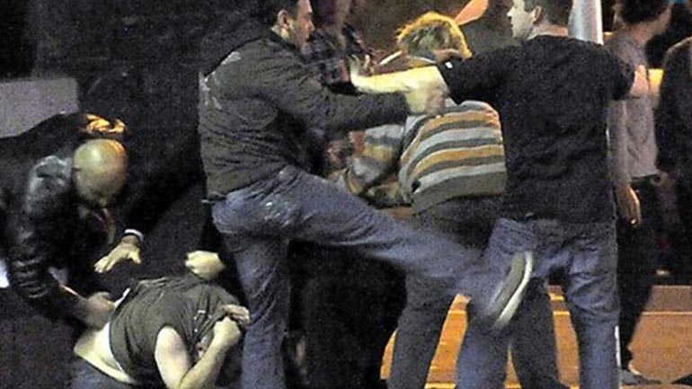 Συμπλοκή Ελλήνων και Ιταλών σε μπαρ της Ρόδου