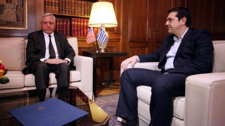 Στο Μαξίμου ο Αμερικανός πρέσβης για τον Ξηρό