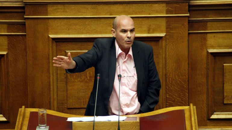 Μιχελογιαννάκης: Εκβιάζουν και στραγγαλίζουν τον ελληνικό λαό, δρουν ως ωμοί εκβιαστές