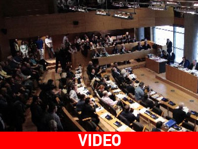 Θεσσαλονίκη: Ένταση Χρυσής Αυγής-αντιφασιστικών οργανώσεων πριν την ορκωμοσία