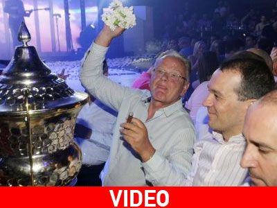 «Μεθυσμένοι» από χαρά…