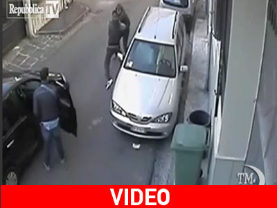 ΣΟΚ: Ληστεία γυναίκας on camera