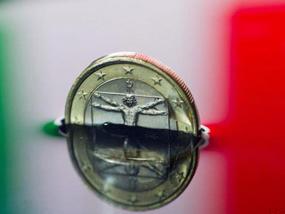 Ιταλία: Απολύσεις και λουκέτα στο Δημόσιο