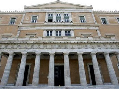 Κόντρα ΚΚΕ – Χρυσής Αυγής στη Βουλή Κόντρα ΚΚΕ – Χρυσής Αυγής στη Βουλή