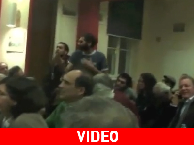 Φοιτητές τα έψαλαν σε βουλευτές της… συγκυβέρνησης! Φοιτητές τα έψαλαν σε βουλευτές της… συγκυβέρνησης!