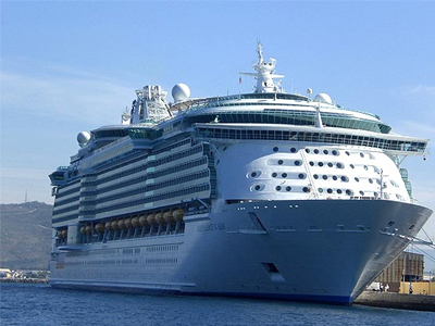 Βούλιαξε από κρουαζιερόπλοια το Κατάκολο