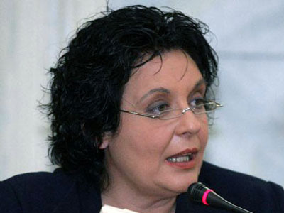 «Δεν είμαι ξαδέλφη της συζύγου του Μιχαλολιάκου»