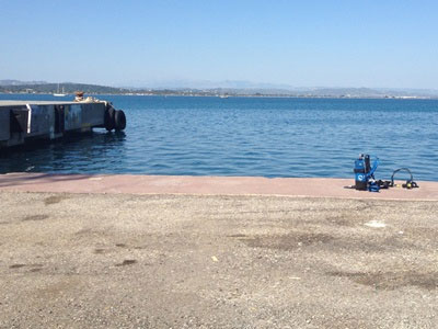 Άνεργος βούτηξε με το Ι.Χ. του στη θάλασσα