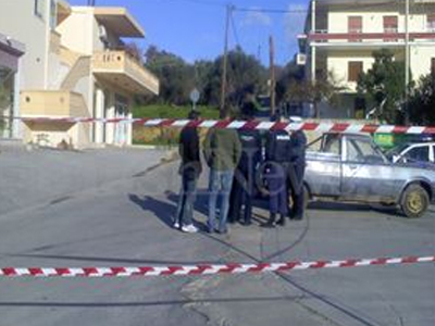 Παραδόθηκε ο άνεργος που απειλούσε να αυτοκτονήσει