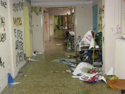Βανδαλισμοί στην Ιατρική Σχολή Λάρισας