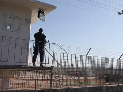 Security στα κέντρα κράτησης μεταναστών