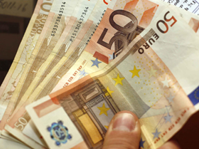 Πότε θα ισχύσει ο κατώτατος μισθός; Πότε θα ισχύσει ο κατώτατος μισθός;