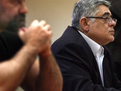 «Έληξε η κακόγουστη παράσταση της συγκυβέρνησης»