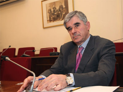 Oνόματα-φωτιά στη λίστα Νικολούδη Oνόματα-φωτιά στη λίστα Νικολούδη