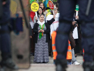 Χιλιάδες Κούρδοι διαδηλώνουν στο Στρασβούργο