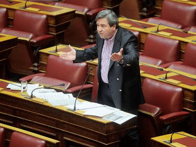 Ο Ουζουνίδης δεν ψηφίζει τον Σταύρο Δήμα