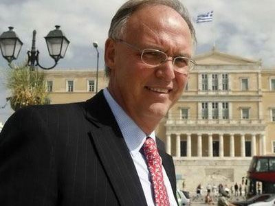 Ο εσπερινός και ο αναπόφευκτος αφελληνισμός των ελληνικών τραπεζών