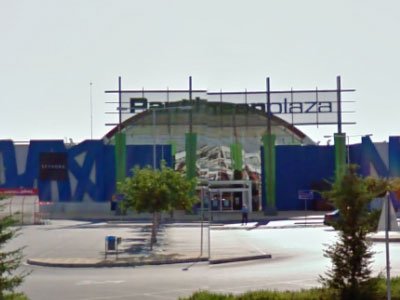 Ερημώνει το Pantheon Plaza στη Λάρισα