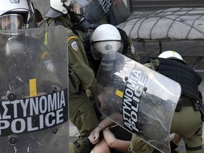 Το BBC για τα βασανιστήρια κρατουμένων στην Ελλάδα