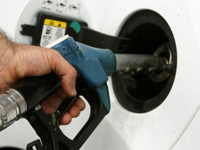 Διακοπή συνεργασίας με τα πρατήρια που έχουν «πειραγμένες» αντλίες