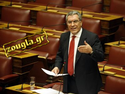 Καπερνάρος στην αντεπίθεση