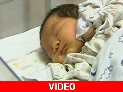 Mωρό-γίγας γεννήθηκε στην Κίνα