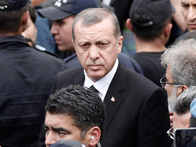 Ερντογάν: «Πέθανε και τελείωσε»