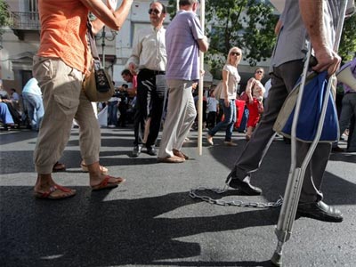 KEΠΑ: 660.818 πολίτες ζήτησαν να πιστοποιηθούν ως ανάπηροι για να λάβουν συντάξεις, επιδόματα