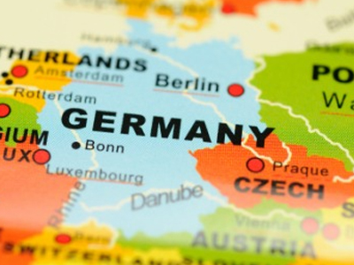 Η Γερμανία προσλαμβάνει τους ανέργους του Νότου