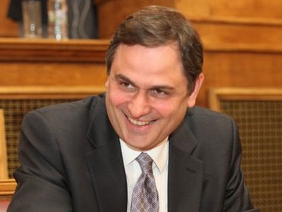 Θέμα ηγεσίας στο ΠΑΣΟΚ θέτει εμμέσως ο Σαχινίδης