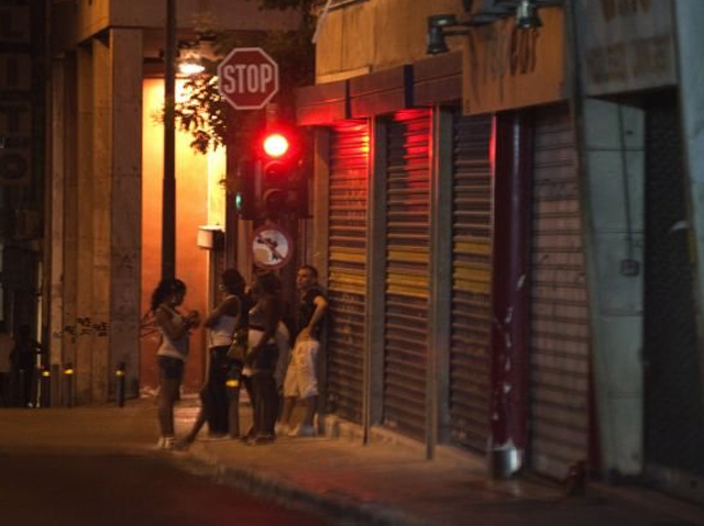 Συνεχίζονται οι έλεγχοι στους οίκους ανοχής