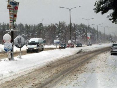 Προβλήματα στο επαρχιακό οδικό δίκτυο λόγω χιονιά