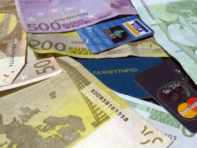 Νέες ρυθμίσεις για τα υπερχρεωμένα νοικοκυριά