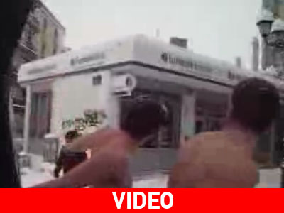 Κοζάνη: Παίζουν στα χιόνια… ημίγυμνοι