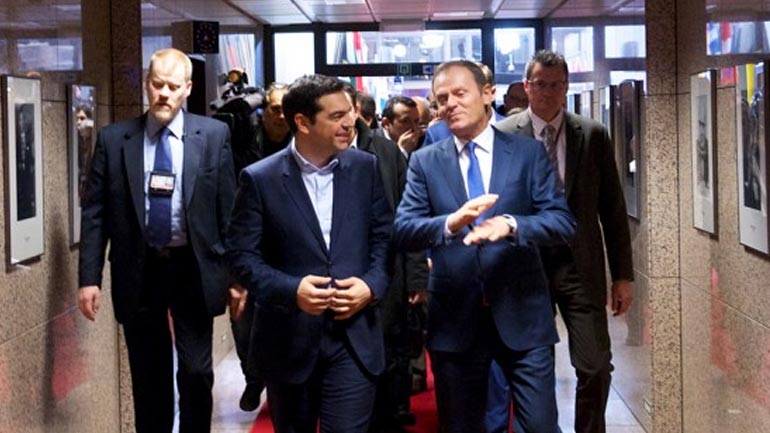Τηλεφωνική επικοινωνία Τσίπρα-Τουσκ για προτάσεις και χρέος