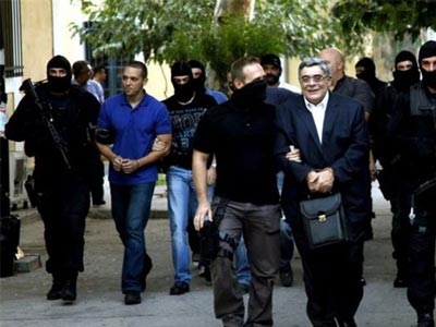 Aίτημα των έγκλειστων βουλευτών της Χ.Α. για να ψηφίσουν στη Βουλή