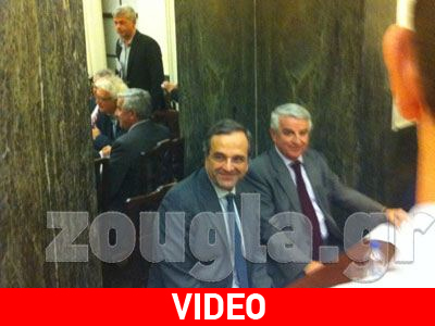 H επίσκεψη Σαμαρά στο καφενείο της Βουλής on camera