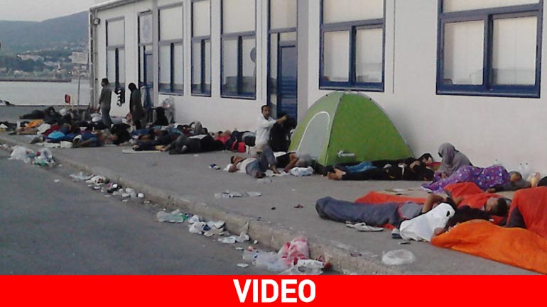 Μυτιλήνη: 3.000 μετανάστες περιμένουν το πλοίο για τον Πειραιά