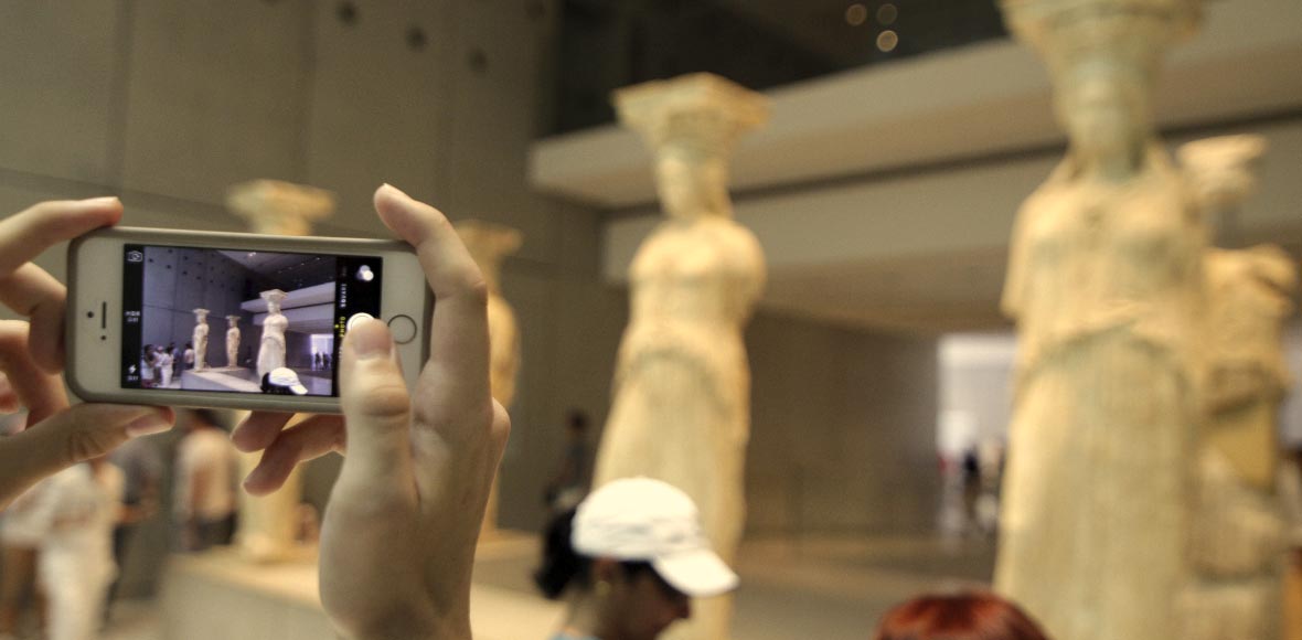 Φωτογραφίζοντας την Ιστορία