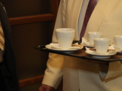 Kαι του πουλιού το γάλα με τη…δακτυλήθρα