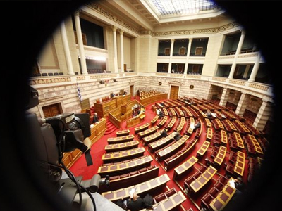 Βαριούνται να απαντούν στις επίκαιρες ερωτήσεις…