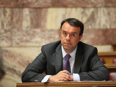 «Οι τεράστιες θυσίες των πολιτών δεν έπιασαν τόπο»