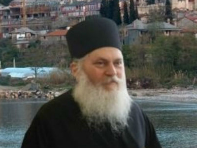 «Ιερή στήριξη» του Εφραίμ από την Εκκλησία της Ελλάδος